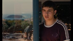Enzo - Clip del film con Pierfrancesco Favino