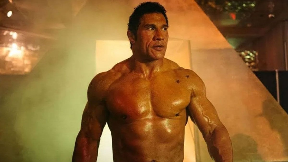 dwayne johnson si 232 trasformato per the smashing machine ogni giorno 3 4 ore di trucco per diventare kerr