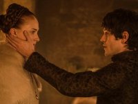 Il Trono di Spade, Sophie Turner difende la scena dello stupro subito da Sansa: 'Era importante'