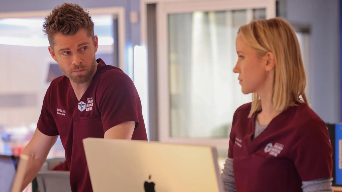chicago med 11 riaccende l8217entusiasmo dei fan con il ritorno a sorpresa di un volto storico