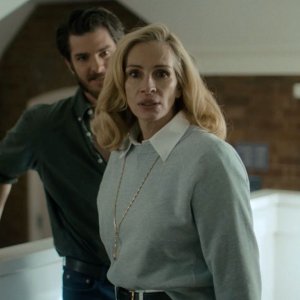 After the Hunt: dopo la caccia - Julia Roberts con Andrew Garfield in una scena