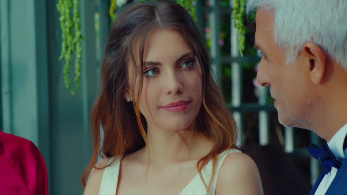 Forbidden Fruit, anticipazioni 29 agosto: Yildiz e Halit sempre più in crisi Forbidden Fruit, anticipazioni 29 agosto: Yildiz e Halit sempre più in crisi