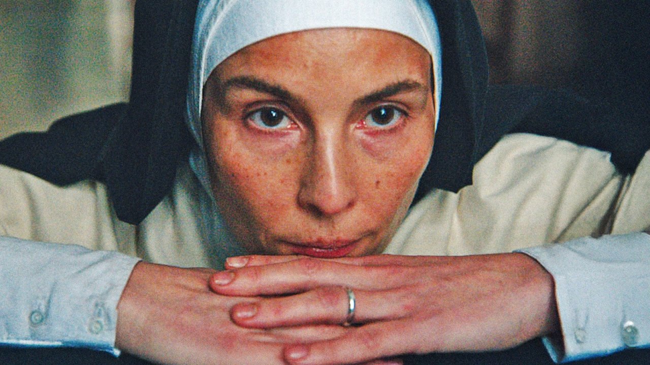 Noomi Rapace in una scena del film