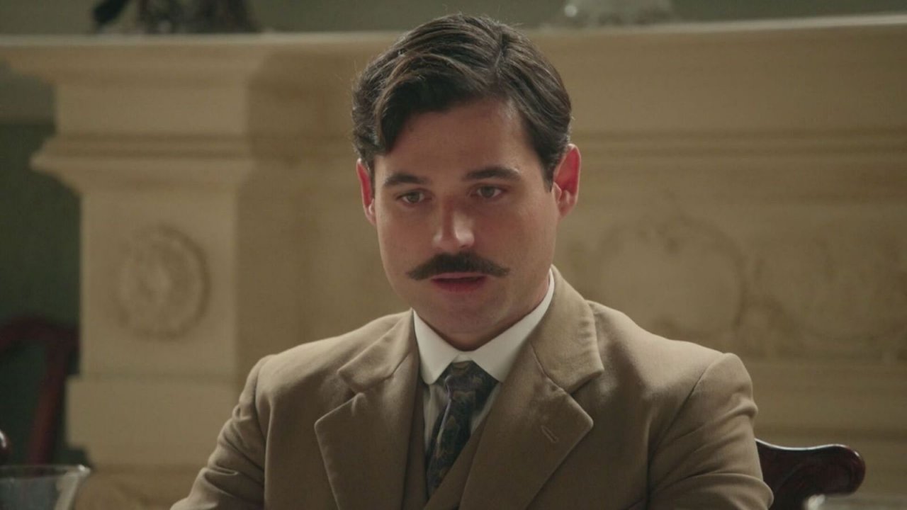 Manuel interpretato da Arturo García Sancho