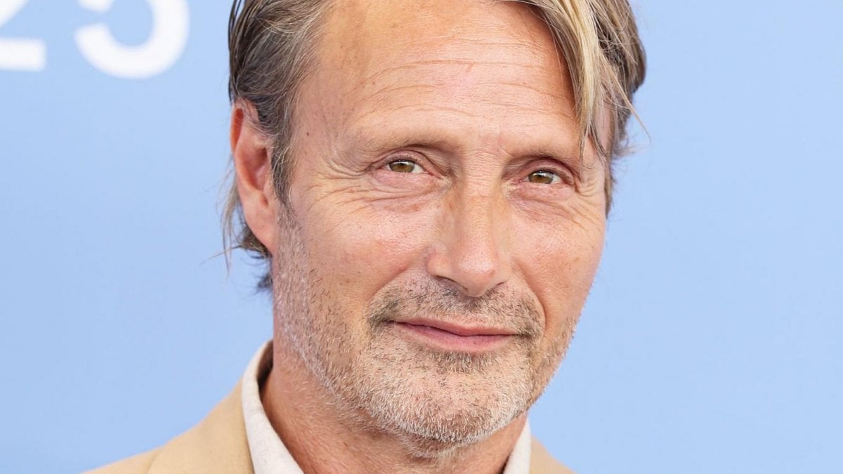 Mads Mikkelsen: "Meglio Abba o Beatles? Mi piacere bere sia l Mads Mikkelsen: "Meglio Abba o Beatles? Mi piacere bere sia l