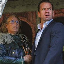 The Last Viking: Nikolaj Lie Kaas e Madsk Mikkelsen in una scena del film