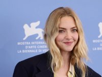 Amanda Seyfried e Julia Roberts fanno a pezzi un cliché a Venezia 2025 con il loro look sostenibile