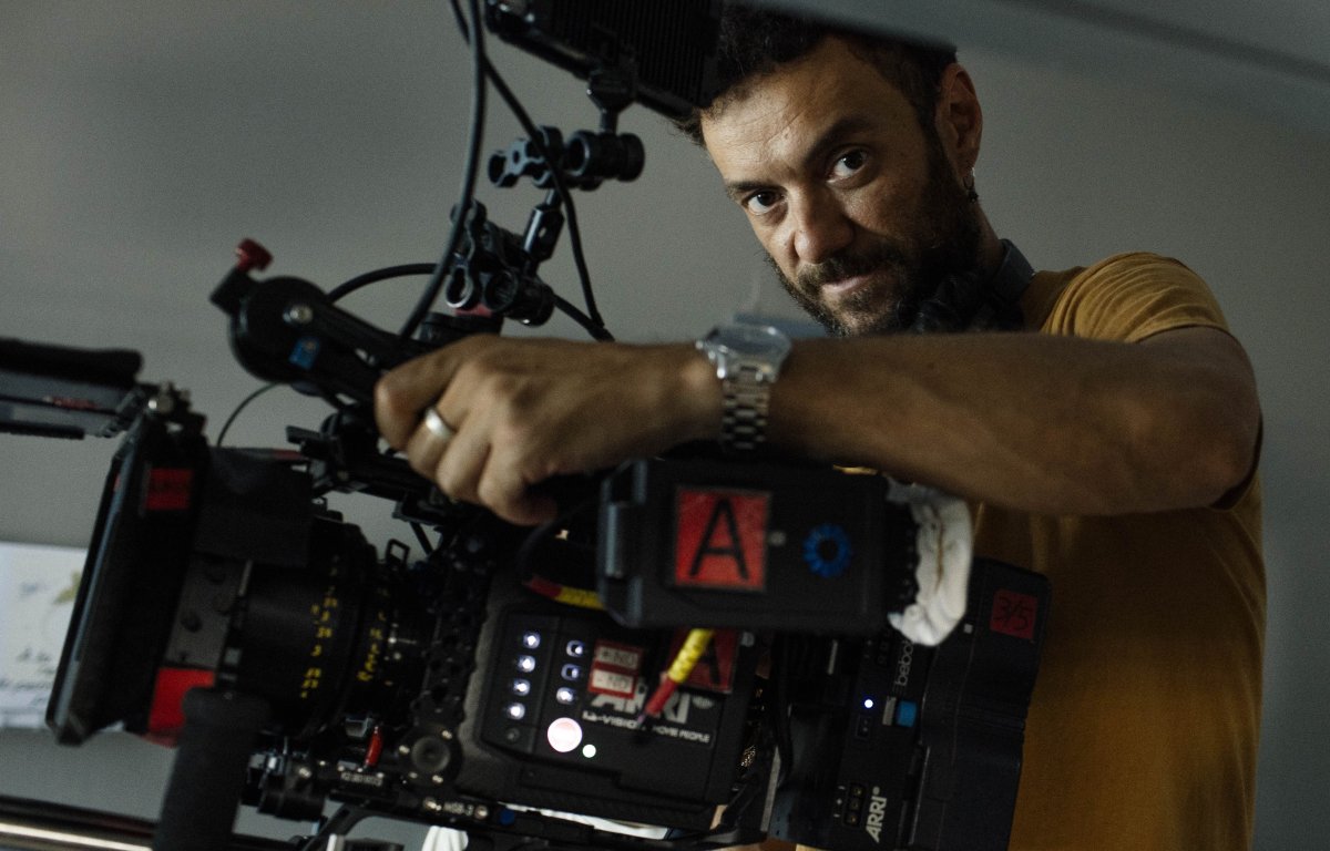 Il profeta, intervista a Enrico Maria Artale: "La tv di qualità può far tornare la gente in sala" Il profeta, intervista a Enrico Maria Artale: "La tv di qualità può far tornare la gente in sala"