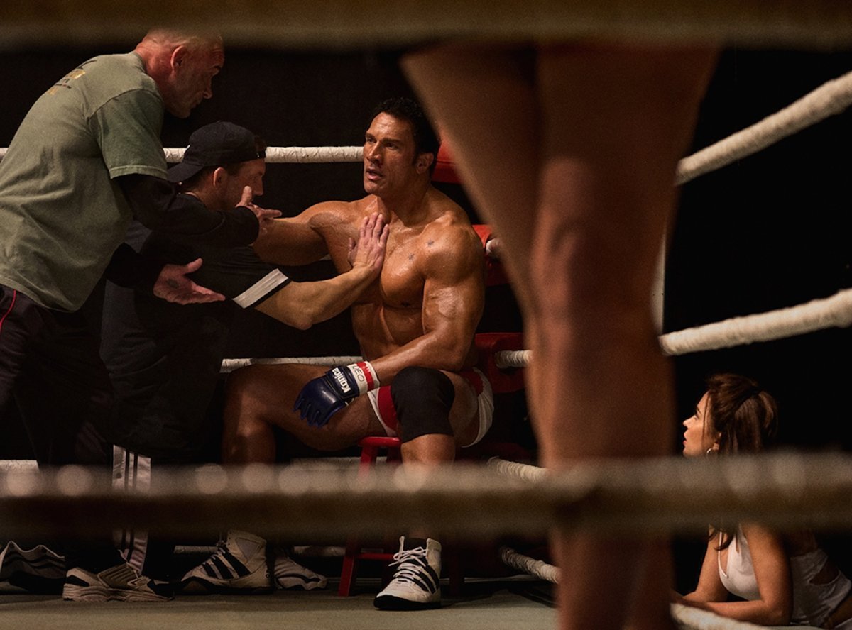 The Smashing Machine, recensione: l’occasione di Dwayne Johnson di cimentarsi con il dramma The Smashing Machine, recensione: l’occasione di Dwayne Johnson di cimentarsi con il dramma