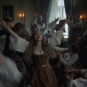 The Testament of Ann Lee: Amanda Sefried in una scena