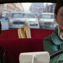 Il nascondiglio: Ethan Chimienti in auto con Dominique Reymond