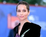 Zoë Kravitz contro Friends: 'Battute a scapito delle minoranze, è pazzesco'