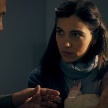 Ammazzare Stanca: Vinicio Marchioni e Selene Caramazza in una scena