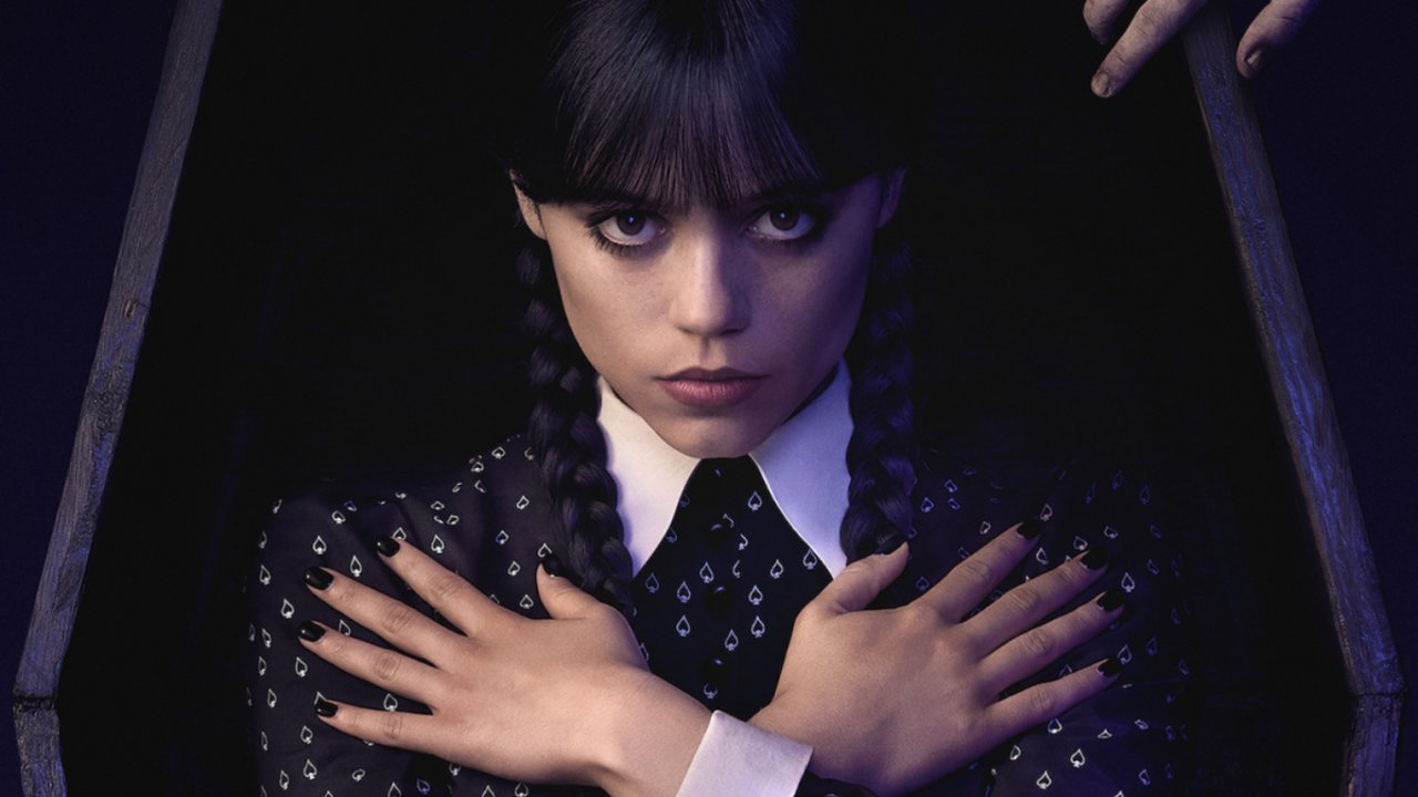 Jenna Ortega è Mercoledì Addams nella seconda stagione di Mercoledì