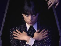 Mercoledì 2, recensione della Parte 2: tra Frankenstein e Lady Gaga