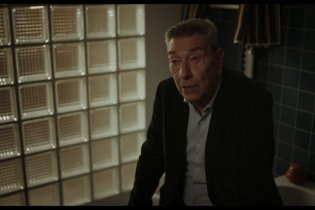 Come ti muovi, sbagli - Clip