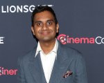 Aziz Ansari torna sulle accuse di molestie sessuali: “Mi sono scusato personalmente”