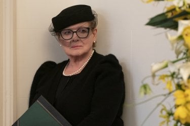 Only Murders In The Building Dianne Wiest Scena Quinta Stagione Serie Tv Disney Plus
