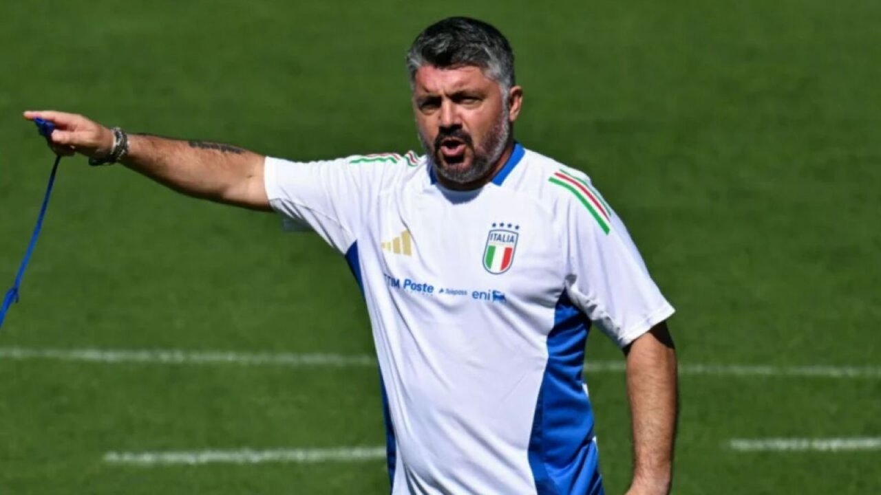 Gennaro Gattuso mentre allena l'Italia