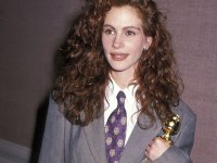 Giorgio Armani, il ricordo di Leonardo DiCaprio e Julia Roberts: 'Un vero amico. Una leggenda'