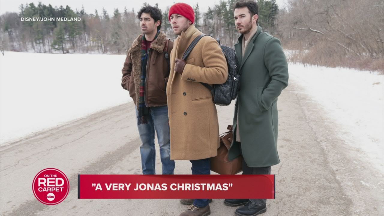 Jonas Brothers protagonisti del nuovo film natalizio su Disney+: ecco data di uscita e teaser