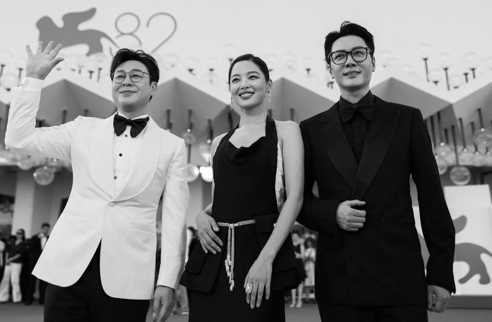 The Sun Rises On Us All Red Carpet