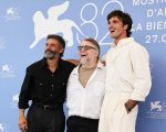 Frankenstein, Guillermo del Toro subito convinto da Jacob Elordi: 'Non ero intimorito dalla sua bellezza'