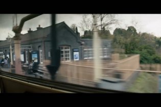 28 Years Later: The Bone Temple - Trailer del sequel horror di Nia DaCosta con Ralph Fiennes