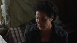 Crossing Istanbul - Trailer italiano del film di Levan Akin