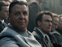 Nuremberg: tutti pazzi per il film con Russell Crowe tranne la critica, svelato il punteggio Rotten Tomatoes