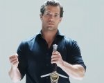 Henry Cavill si è infortunato, le riprese di Highlander sono state posticipate