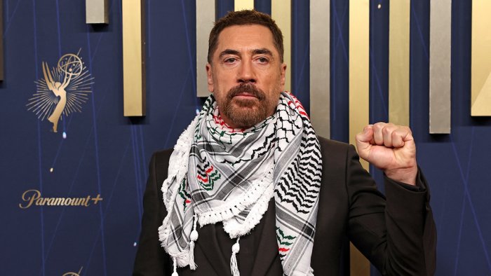 Javier Bardem agli Emmy contro gli studios: 'Non posso lavorare con chi giustifica o sostiene un genocidio'