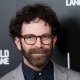 Charlie Kaufman, il nuovo film con Eddie Redmayne è bloccato: “Non si fidano a darmi soldi'