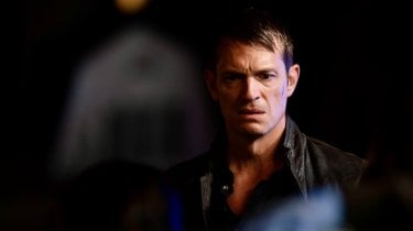 The Silent Hour Joel Kinnaman Scena