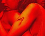Alpha, la recensione: un film spiazzante e affascinante. Ma imperfetto