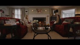 Una di famiglia - The Housemaid - Trailer italiano del thriller con Sydney Sweeney, Amanda Seyfried e Brandon Sklenar