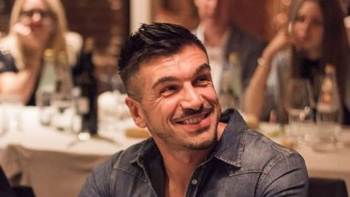 Grande Fratello: chi è Matteo Azzali, il passato sportivo e televisivo del primo concorrente