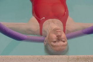 Familiar Touch - Trailer Ufficiale Del Film Di Sarah Friedland