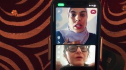 Put your soul on your hand and walk - Trailer del documentario di Sepideh Farsi