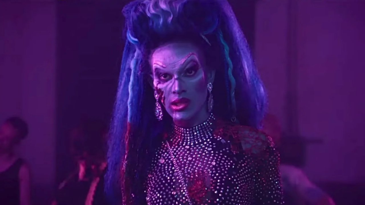 Una scena di Queens of the Dead di Tina Romero