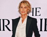 La fidanzata e il doppio ruolo di Robin Wright: 'Il giudizio lo lasciamo agli spettatori'