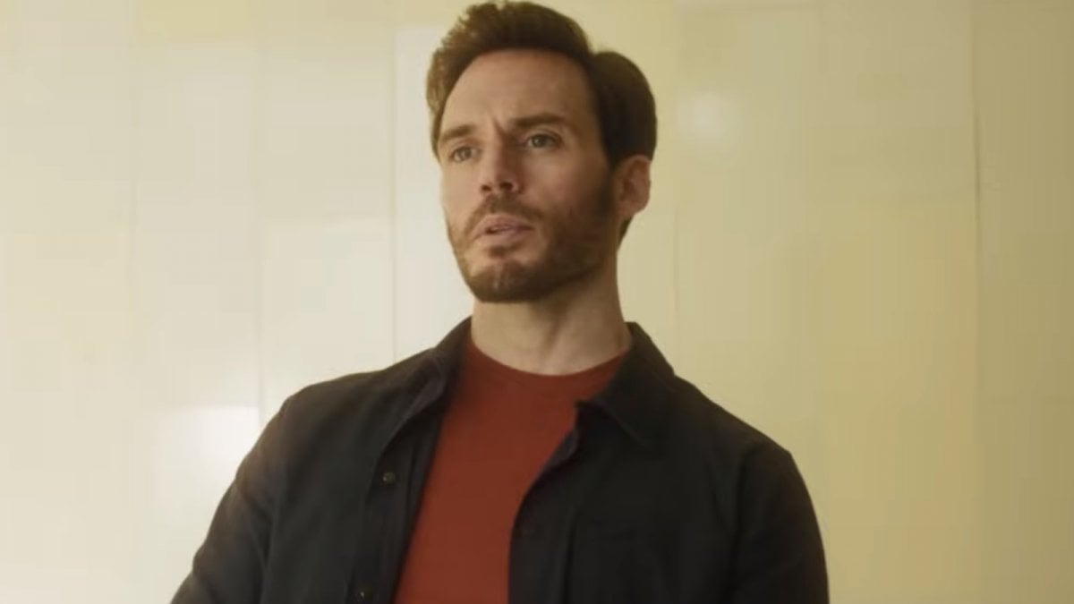Sam Claflin coinvolto in omicidi e misteri nel trailer di Lazarus, nuova serie ideata da Harlan Coben Sam Claflin coinvolto in omicidi e misteri nel trailer di Lazarus, nuova serie ideata da Harlan Coben