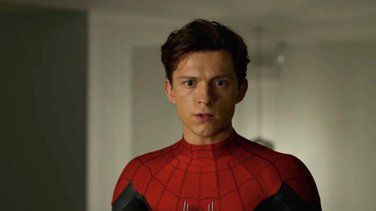 Tom Holland nei panni di Spider-Man