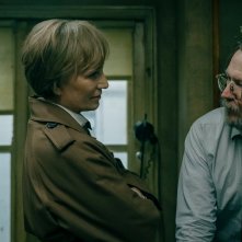 Slow Horses. Kristin Scott Thomas e Gary Oldman in una scena della quinta stagione