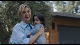 The Hand That Rocks The Cradle - Trailer del remake