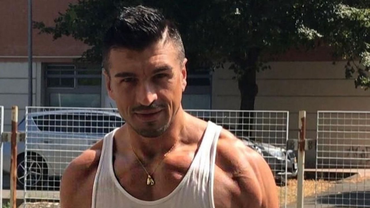 Matteo Azzali, su Instagram