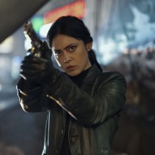 Play Dirty - Triplo gioco: Rosa Salazar in una scena