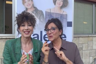 Balene - Amiche per sempre: intervista a Veronica Pivetti e Carla Signoris