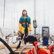 Maria Chiara Giannetta insieme a Cane 3 nella terza stagione di Blanca