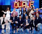 Tale e Quale Show 2025: al via l'edizione dedicata a Pippo Baudo che riporta in RAI Flavio Insinna